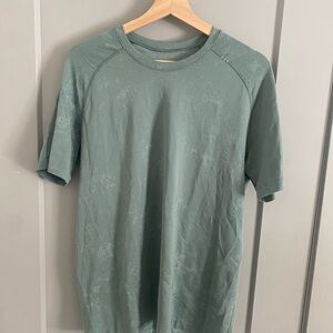 Lululemon Metal Vent T-Shirt